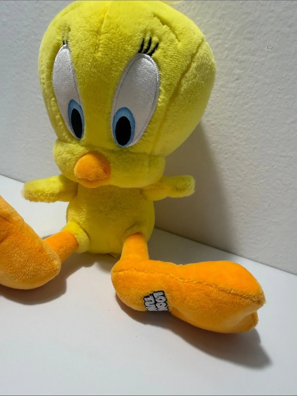 Warner Bros. Looney Tunes Tweety Bird Sitting Plush 10 Inches
